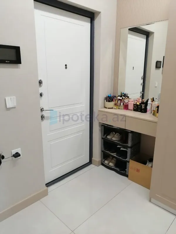 Satılır 2 otaqlı yeni tikili 82 m²