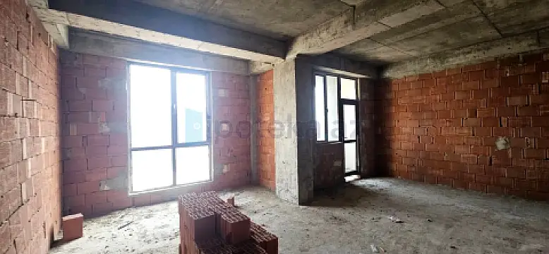 Satılır 2 otaqlı yeni tikili 57 m²