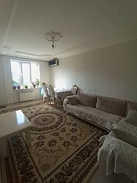 Satılır 4 otaqlı köhnə tikili 100 m²