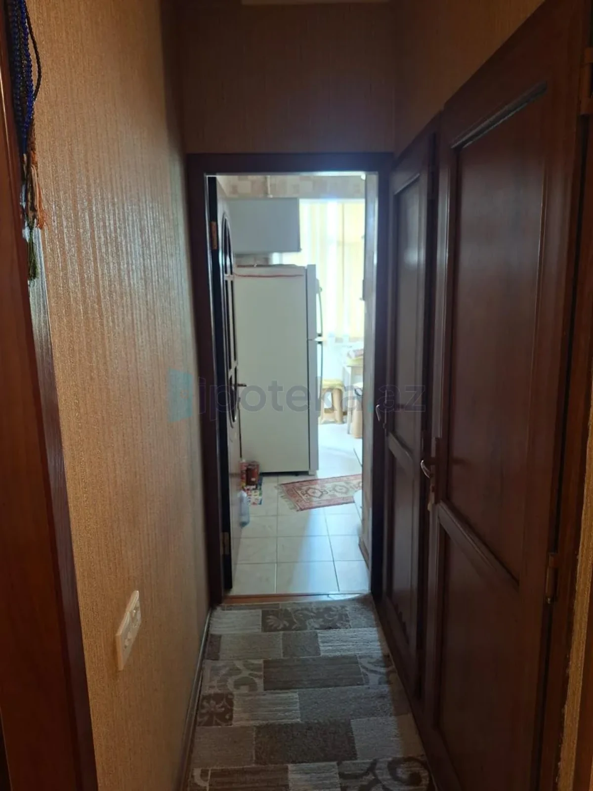 Satılır 3 otaqlı köhnə tikili 80 m²