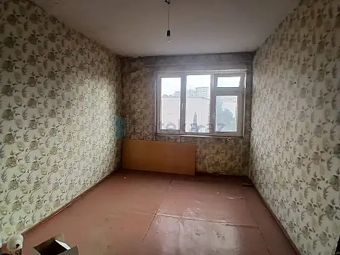 Satılır 2 otaqlı köhnə tikili 50 m² — Bakı 2 otaq 50.00 m²