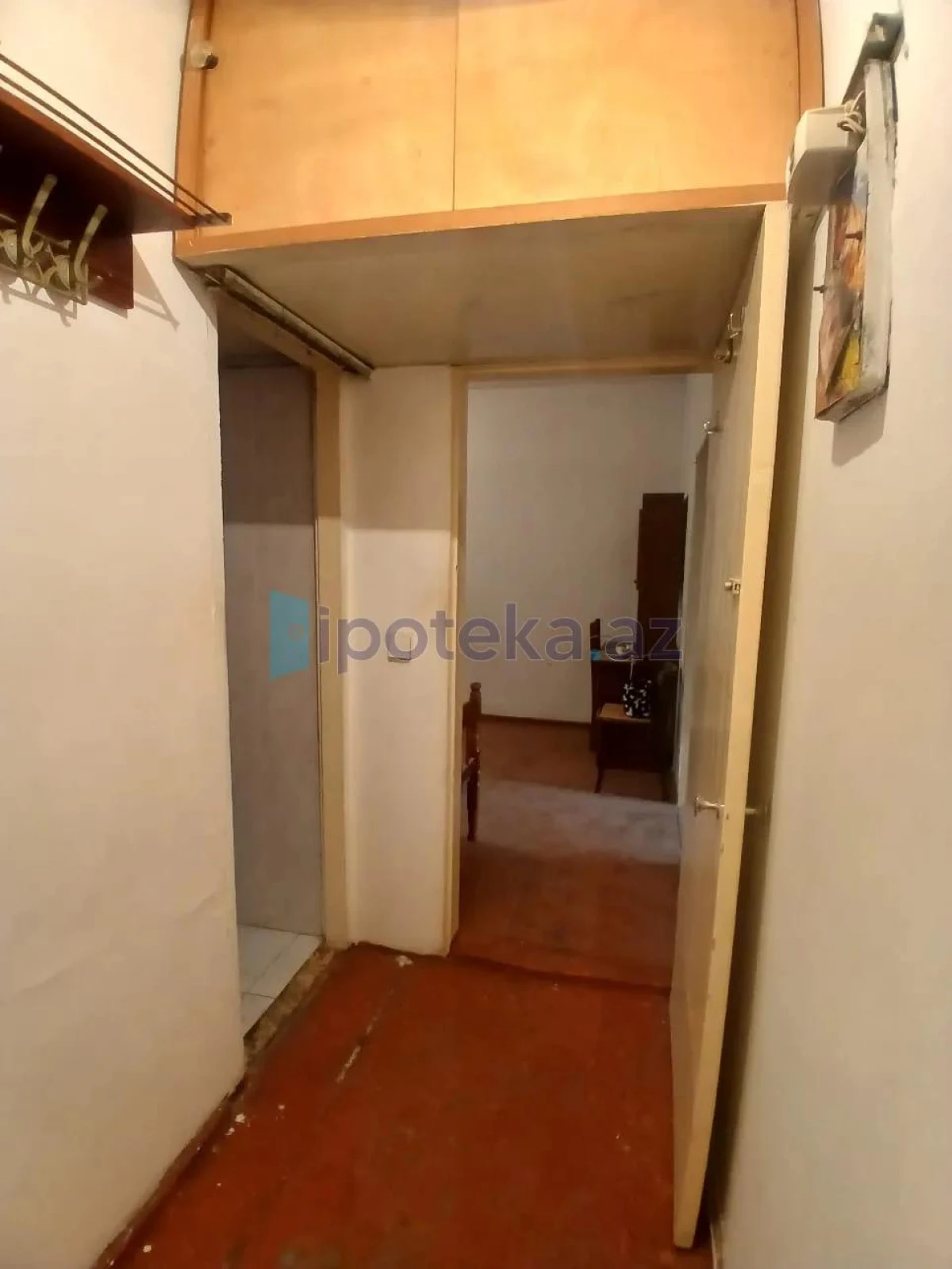 Satılır 2 otaqlı köhnə tikili 50 m²