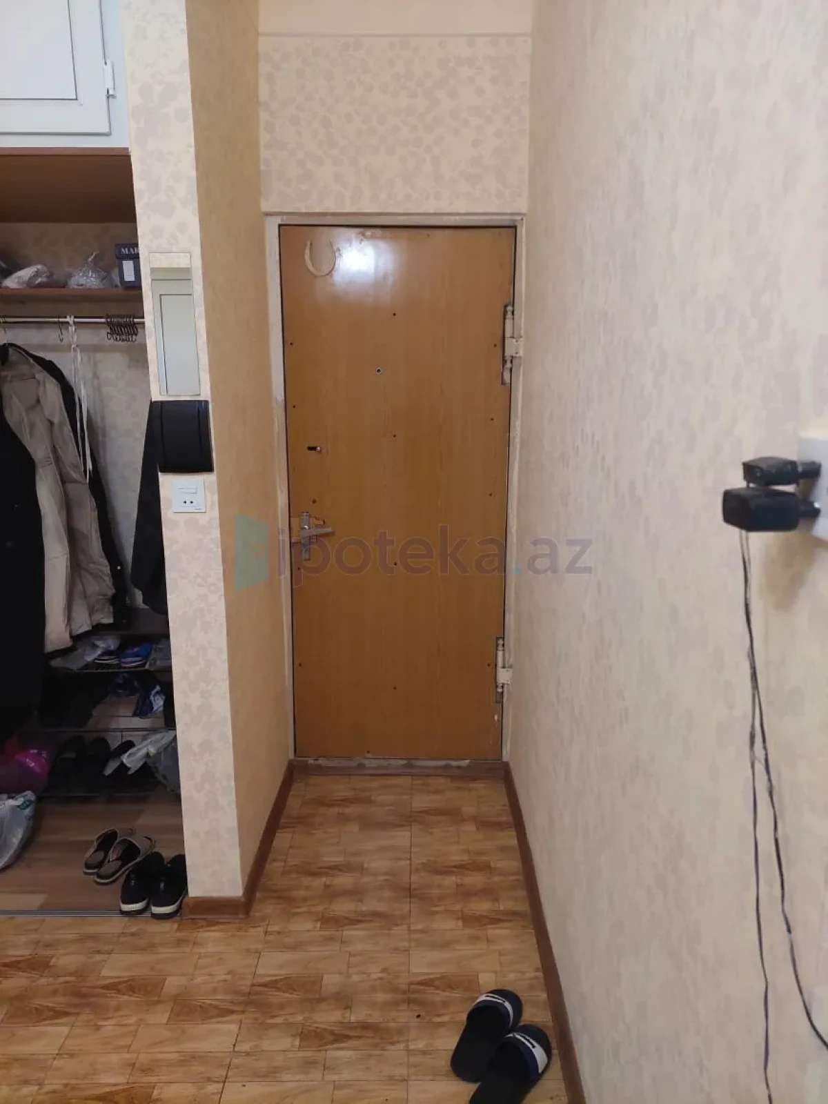 Satılır 2 otaqlı köhnə tikili 56 m²