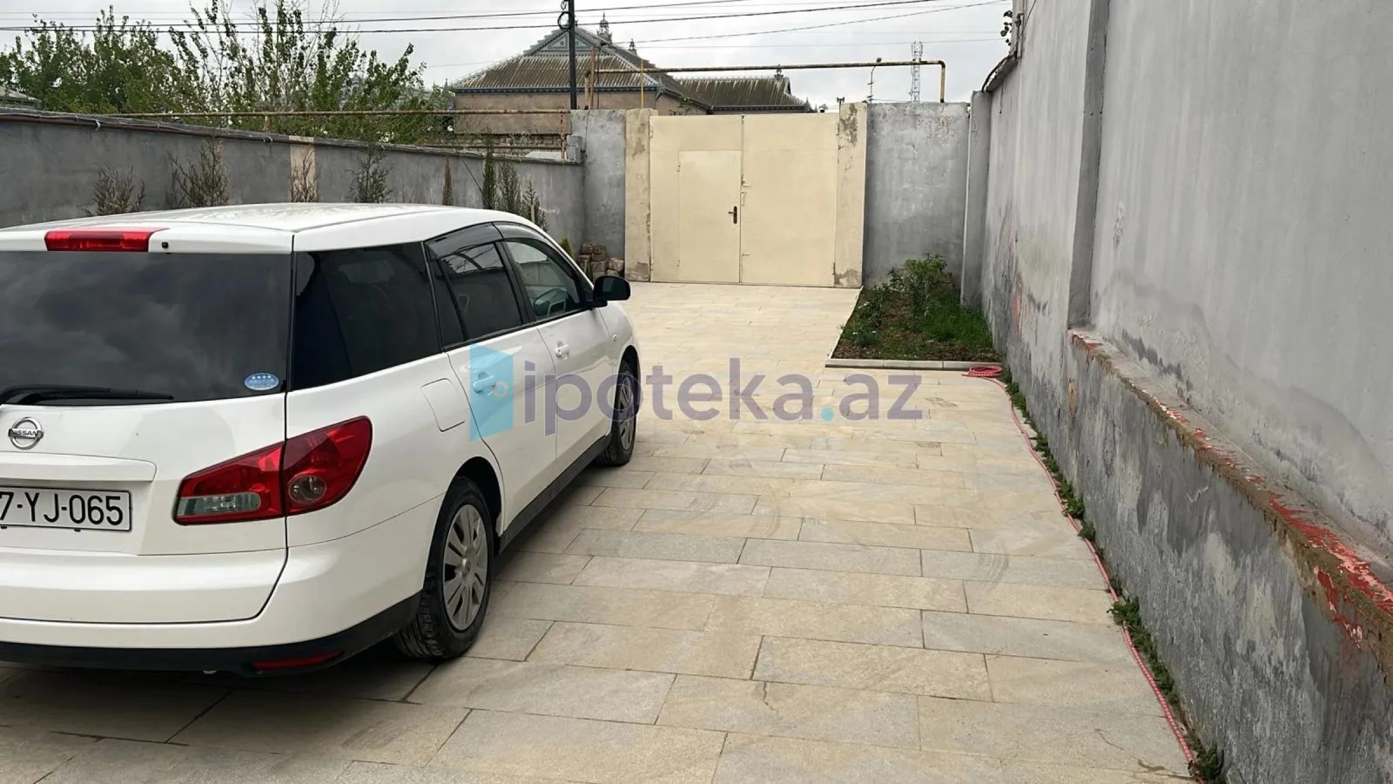 Satılır 4 otaqlı həyət evi 160 m²