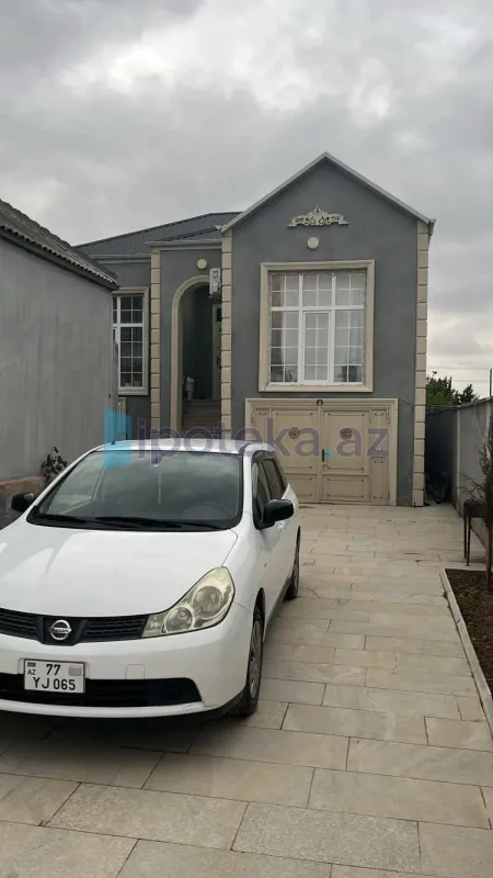 Satılır 4 otaqlı həyət evi 160 m²