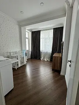 Satılır 3 otaqlı yeni tikili 115 m²