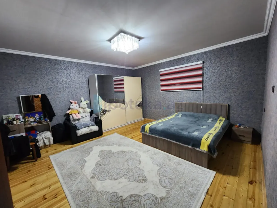 Satılır 3 otaqlı həyət evi 130 m²