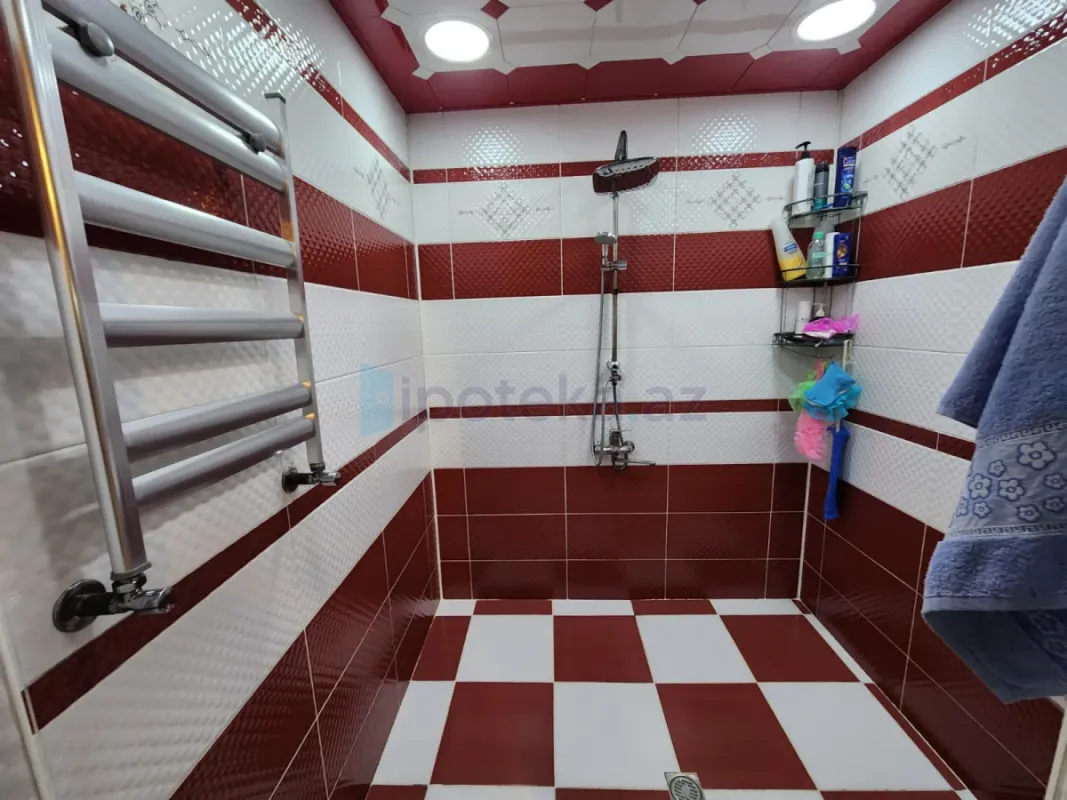 Satılır 3 otaqlı həyət evi 130 m²