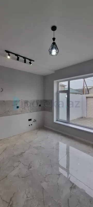 Satılır 4 otaqlı həyət evi 135 m²