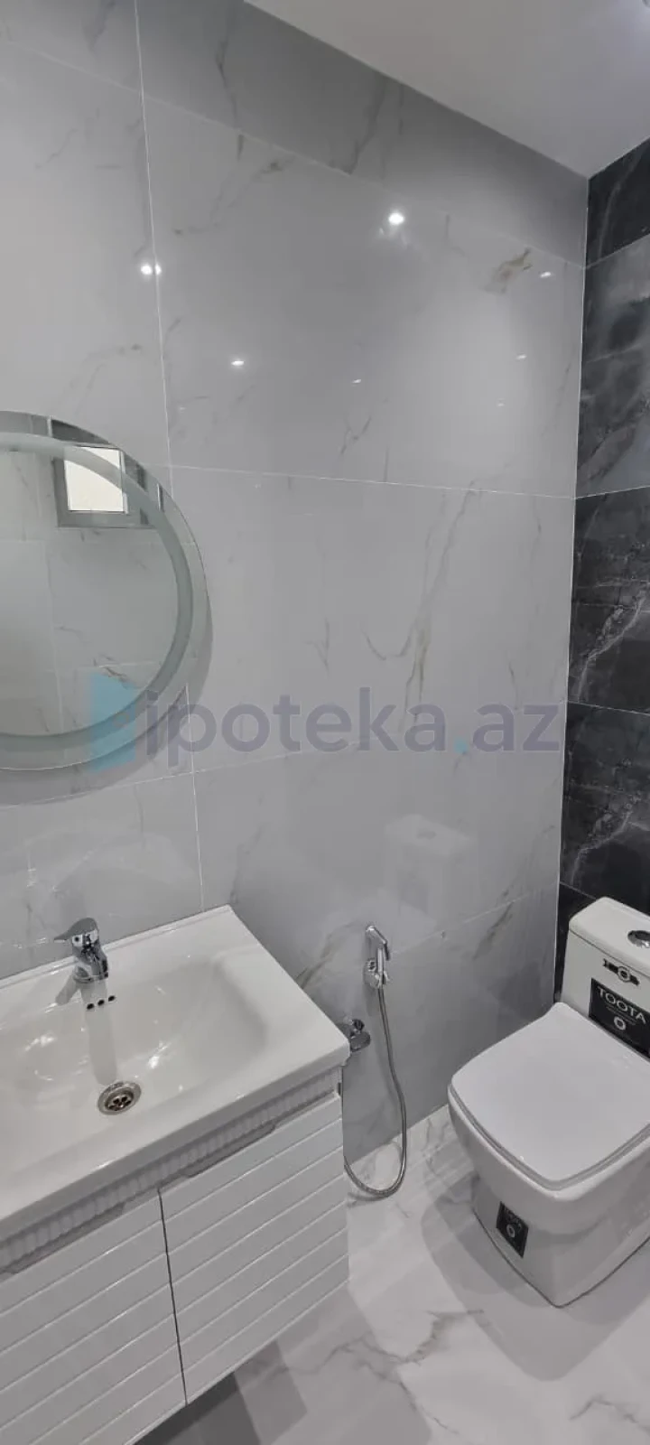 Satılır 4 otaqlı həyət evi 135 m²