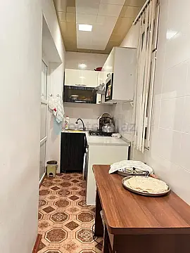 Satılır 3 otaqlı köhnə tikili 70 m²