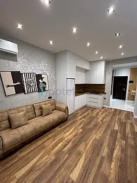 Satılır 2 otaqlı yeni tikili 57 m²