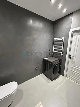 Satılır 2 otaqlı yeni tikili 57 m²