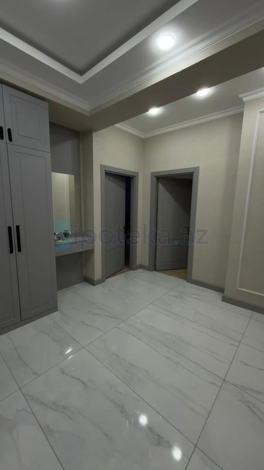 Satılır 2 otaqlı yeni tikili 65 m²