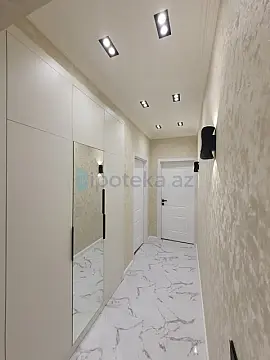 Satılır 2 otaqlı köhnə tikili 60 m²
