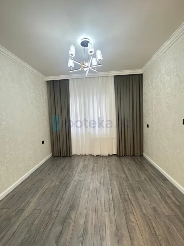 Satılır 2 otaqlı köhnə tikili 60 m²