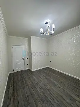 Satılır 2 otaqlı köhnə tikili 60 m²