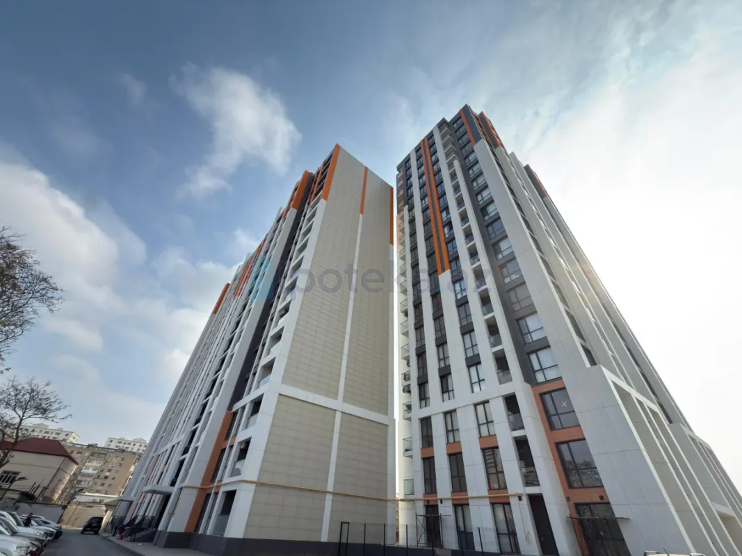 Satılır 2 otaqlı yeni tikili 53 m²