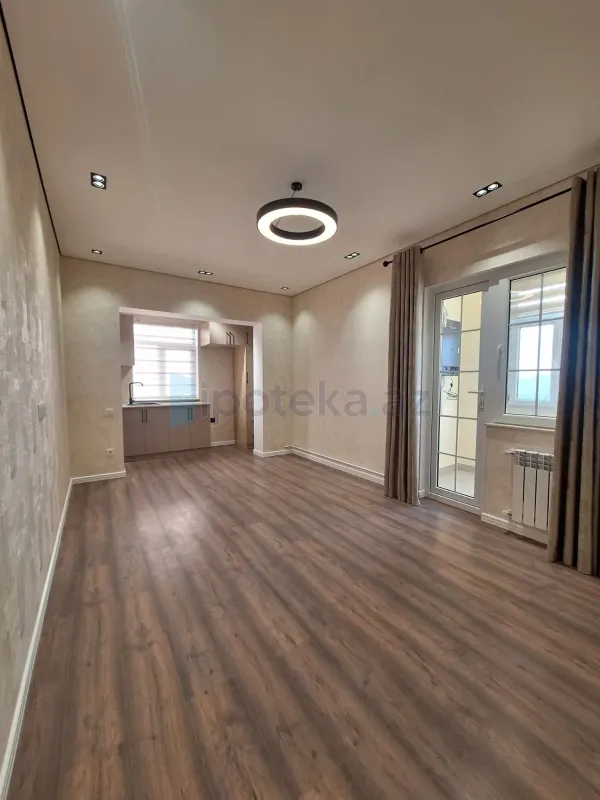 Satılır 2 otaqlı köhnə tikili 45 m²
