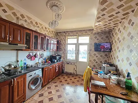 Satılır 2 otaqlı yeni tikili 87 m²