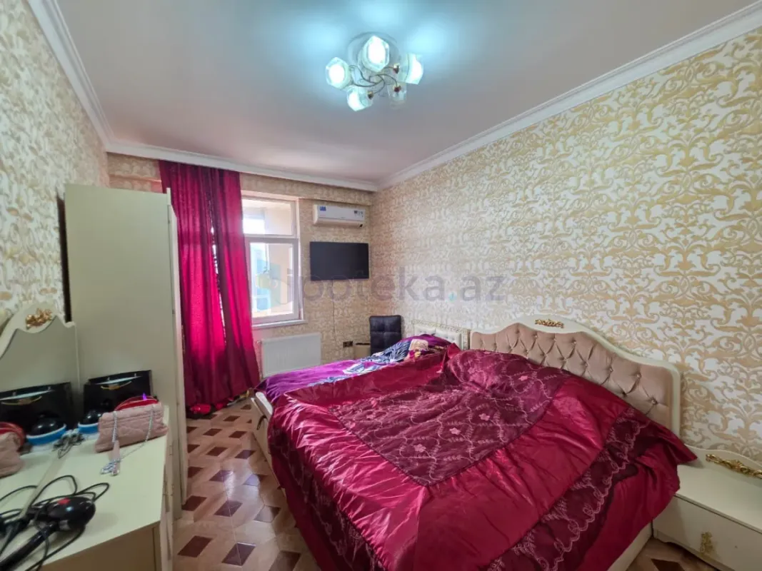 Satılır 2 otaqlı yeni tikili 87 m²
