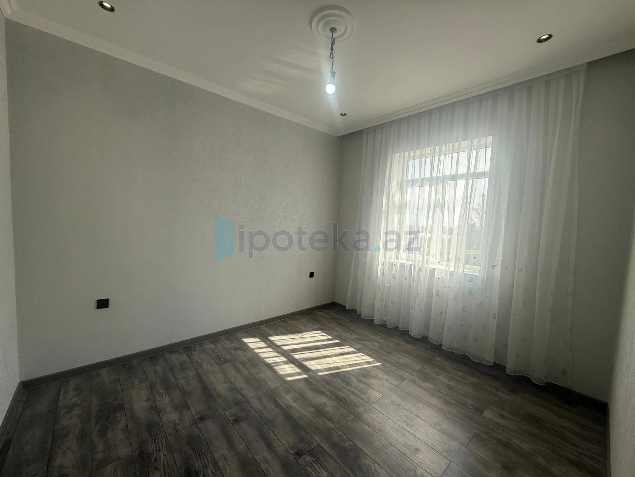 Satılır 3 otaqlı həyət evi 100 m²