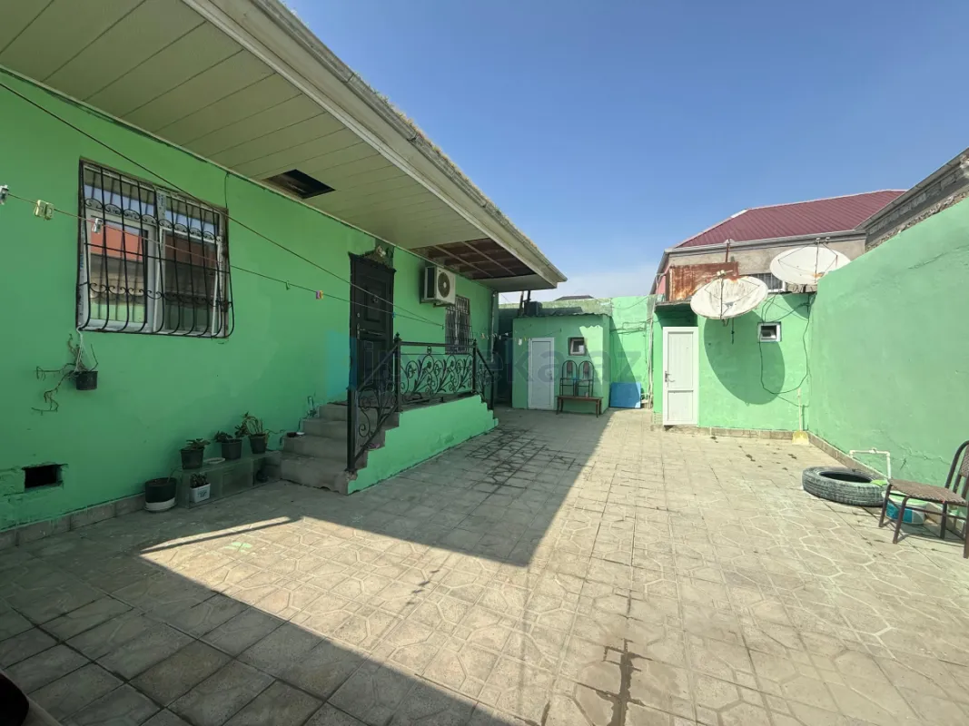 Satılır 3 otaqlı həyət evi 80 m²