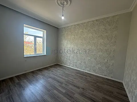 Satılır 4 otaqlı həyət evi 100 m²