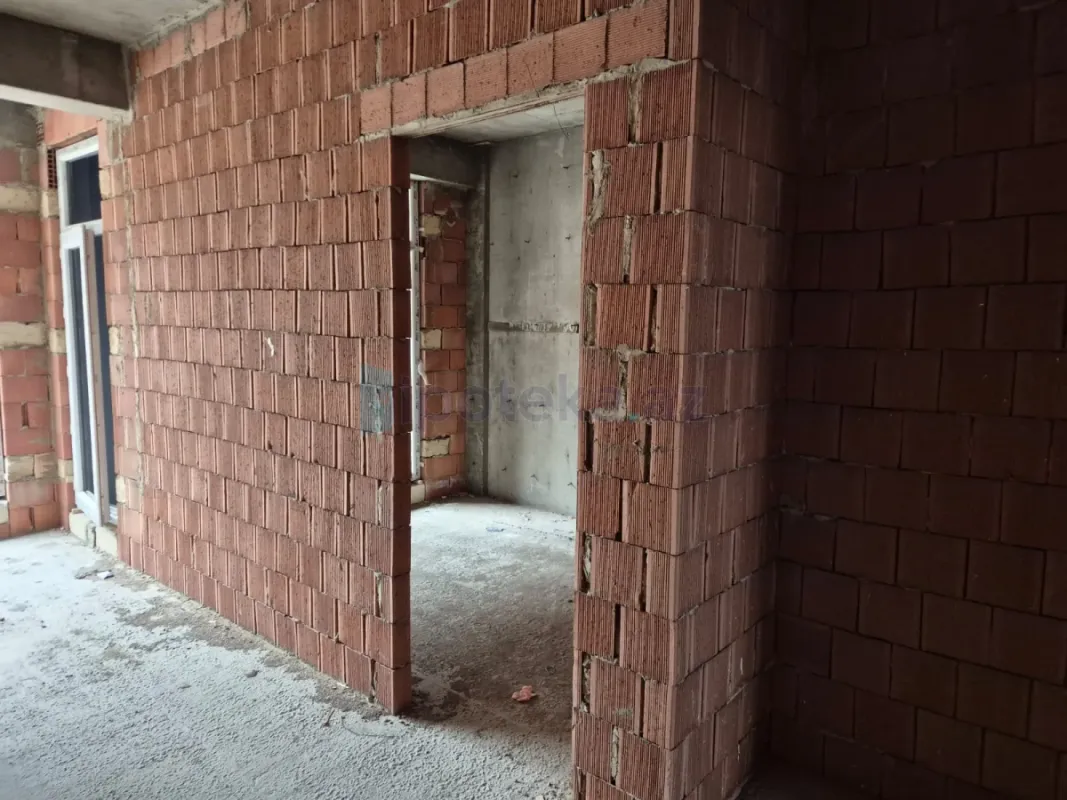 Satılır 2 otaqlı yeni tikili 49 m²