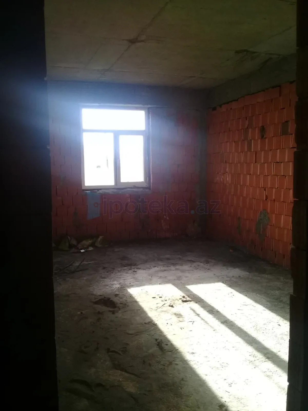 Satılır 1 otaqlı yeni tikili 44 m²