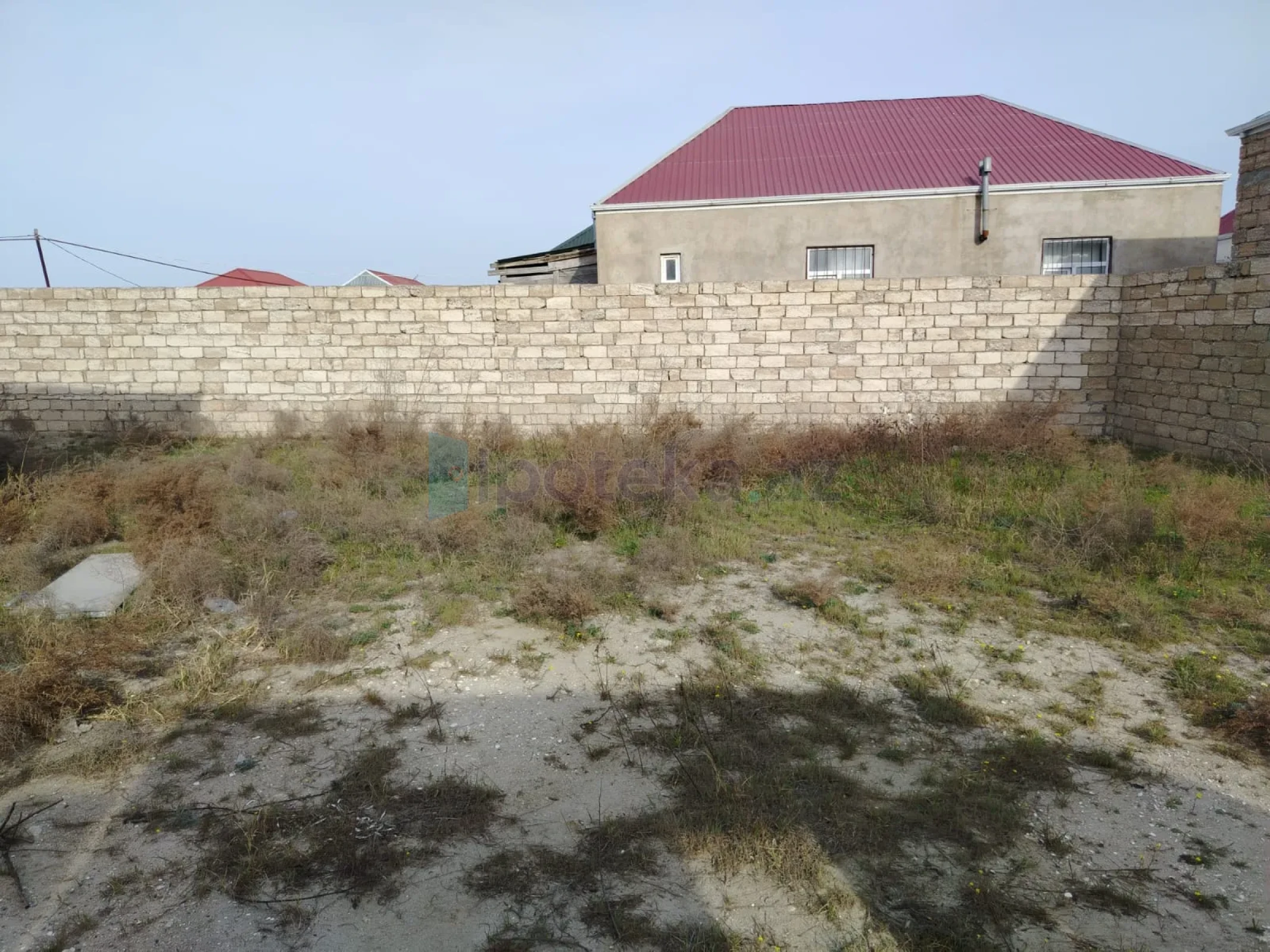 Satılır 2 otaqlı həyət evi 90 m²