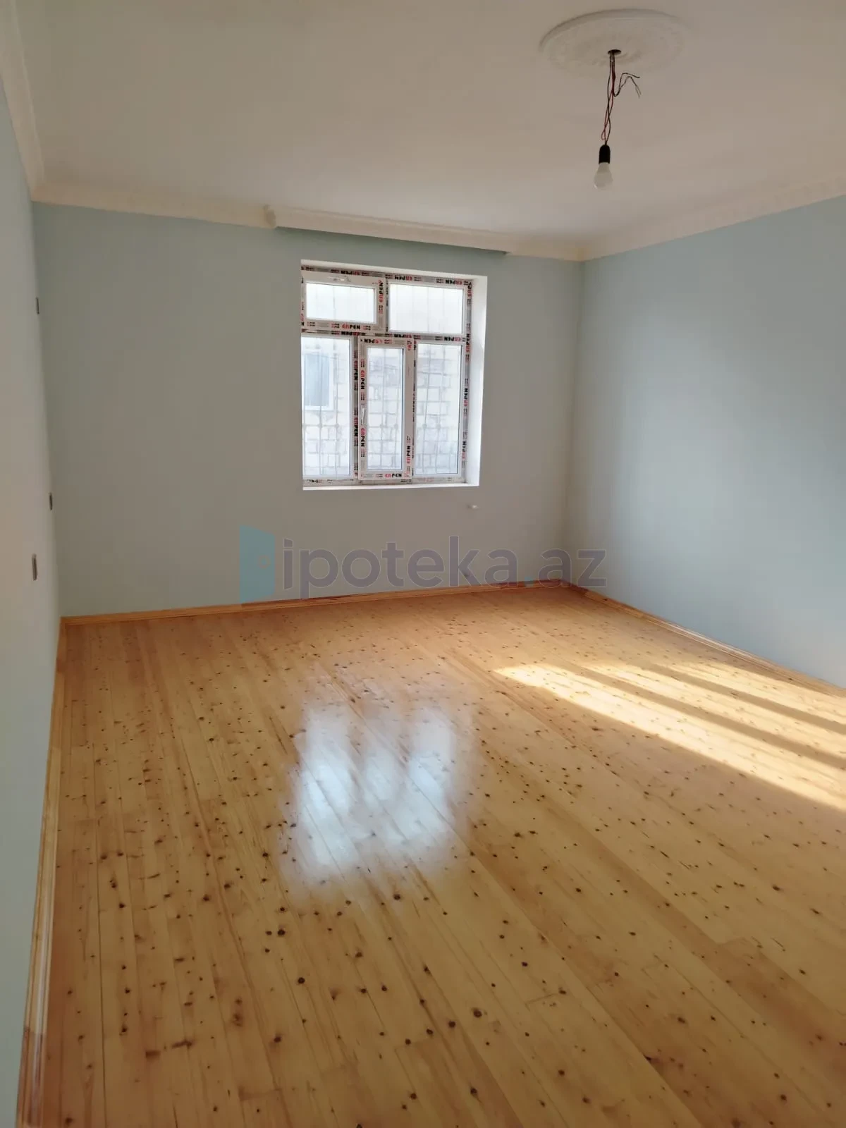 Satılır 2 otaqlı həyət evi 90 m²