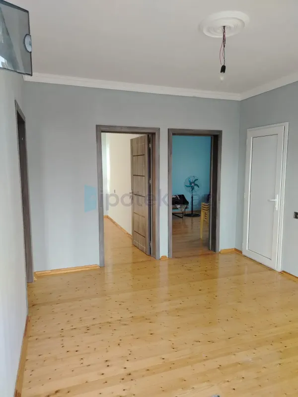 Satılır 2 otaqlı həyət evi 90 m²