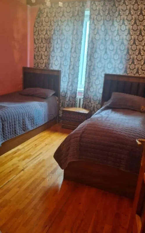 Satılır 2 otaqlı köhnə tikili 51 m²