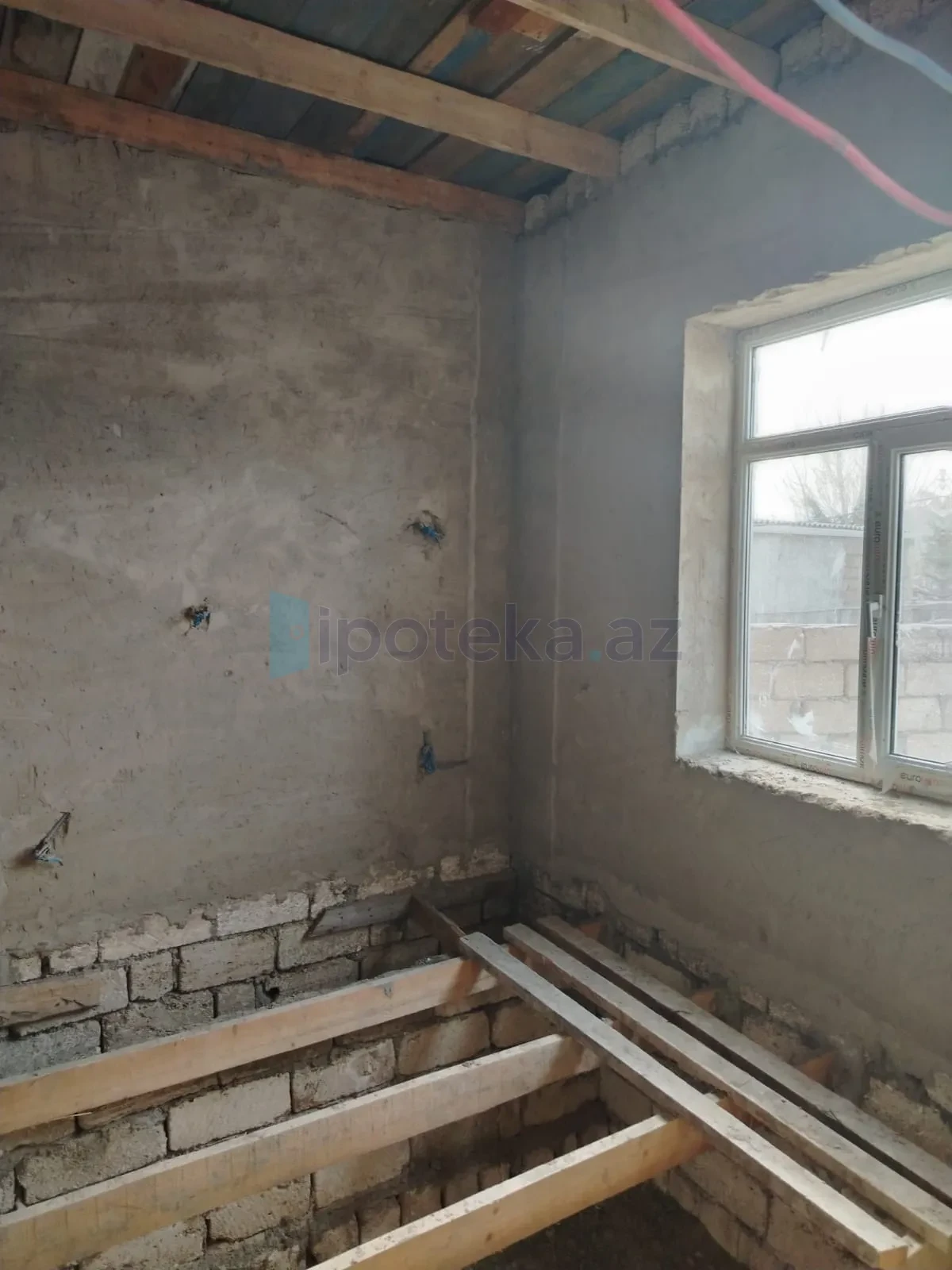 Satılır 3 otaqlı həyət evi 80 m²