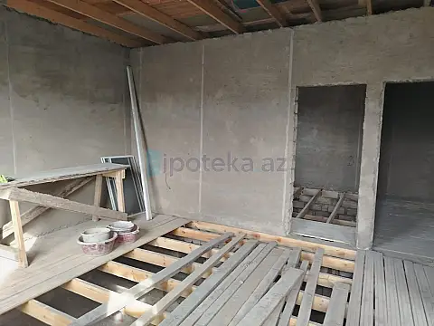 Satılır 3 otaqlı həyət evi 80 m²