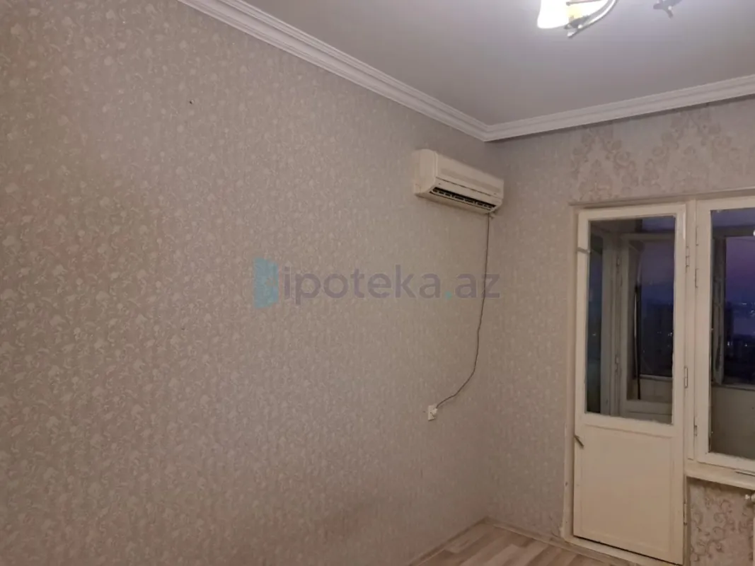 Satılır 2 otaqlı köhnə tikili 55 m²