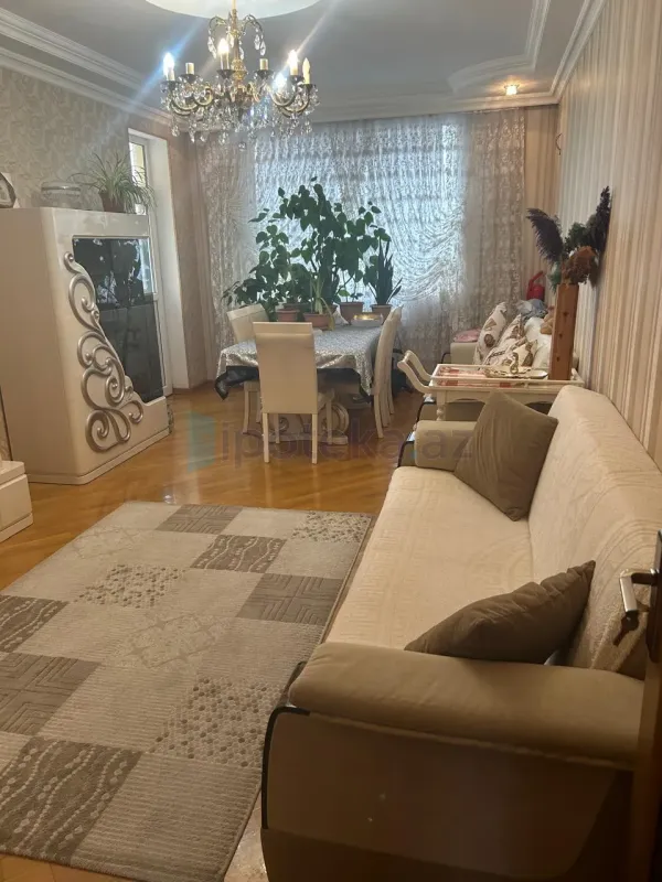 Satılır 2 otaqlı yeni tikili 96 m²
