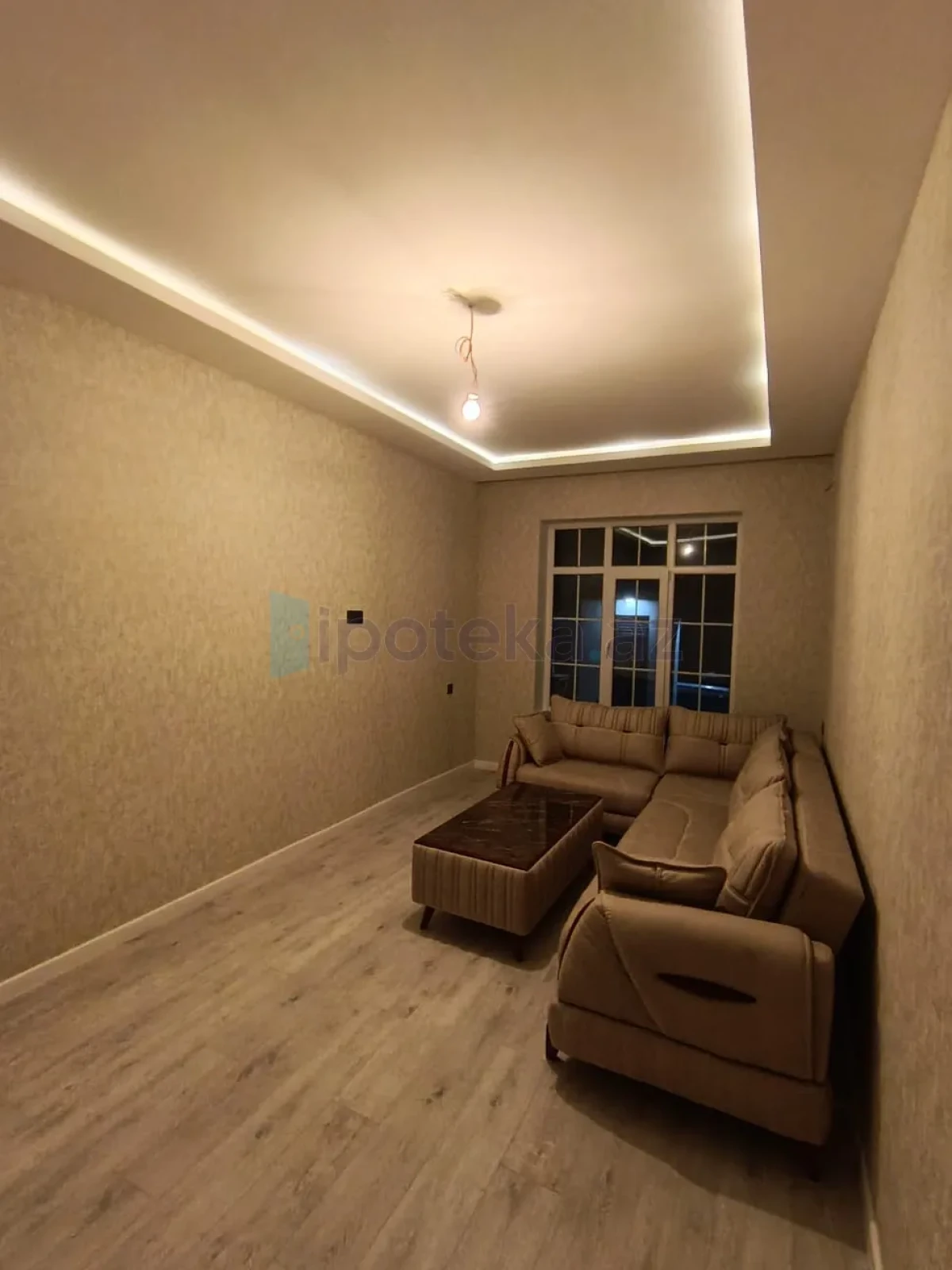 Satılır 4 otaqlı həyət evi 130 m²