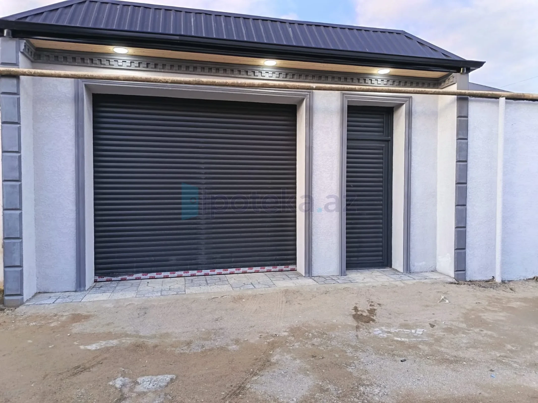 Satılır 4 otaqlı həyət evi 130 m²