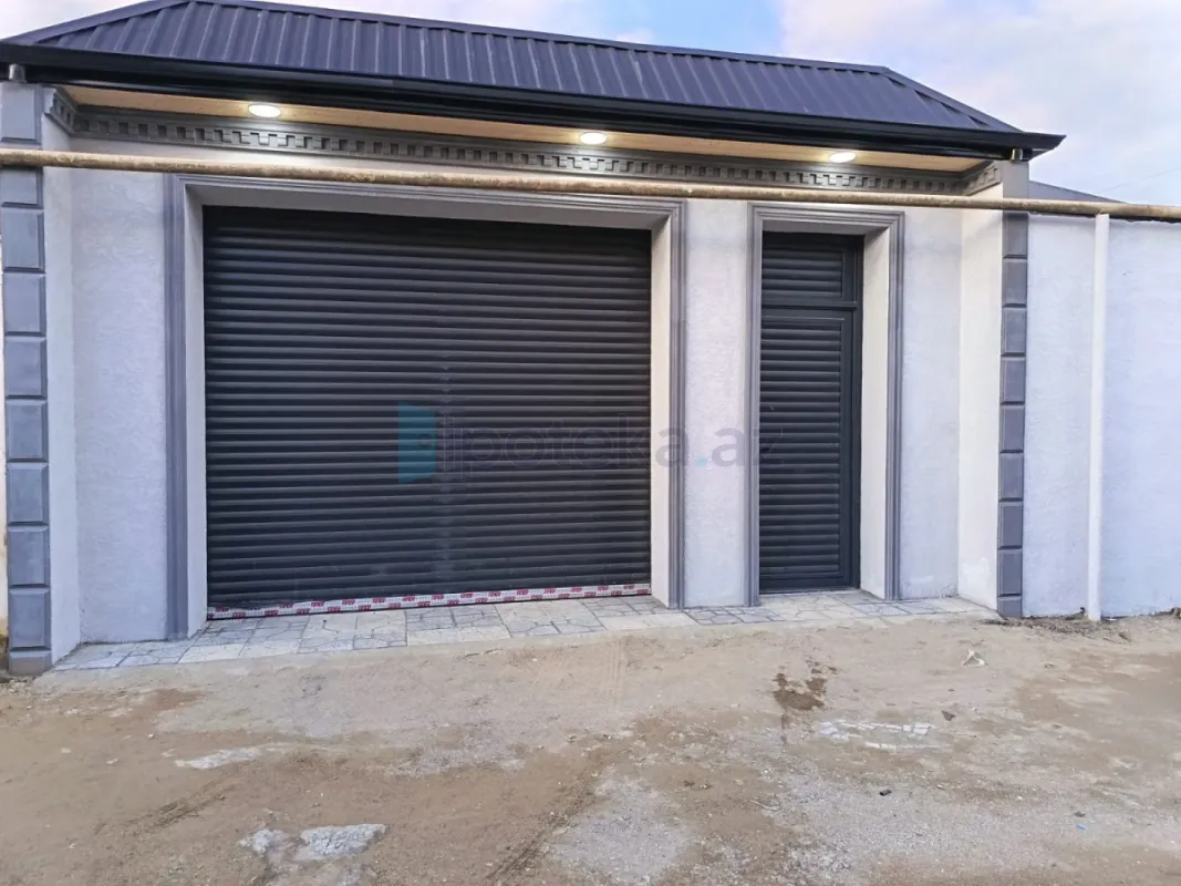 Satılır 4 otaqlı həyət evi 130 m²