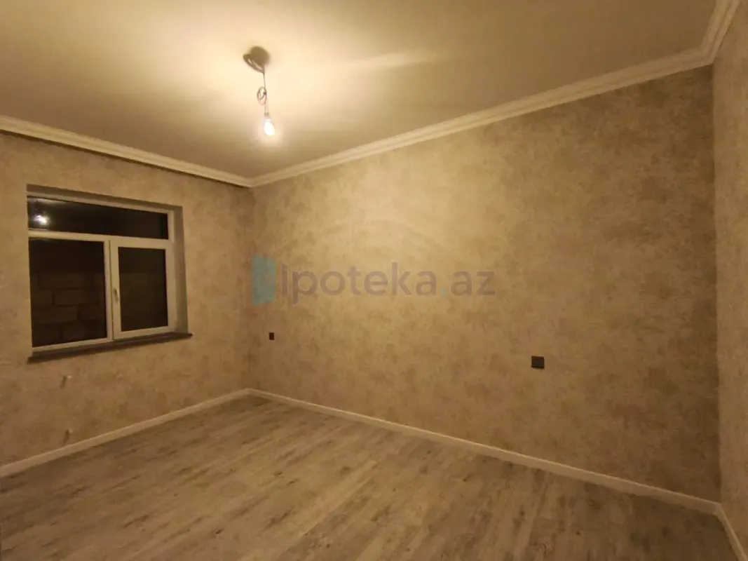 Satılır 4 otaqlı həyət evi 130 m²