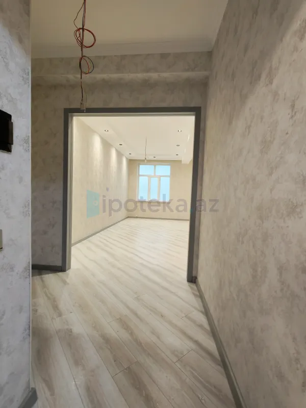 Satılır 3 otaqlı yeni tikili 76 m²