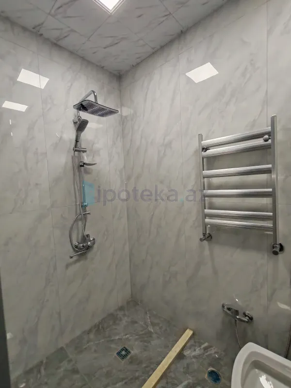 Satılır 3 otaqlı yeni tikili 76 m²