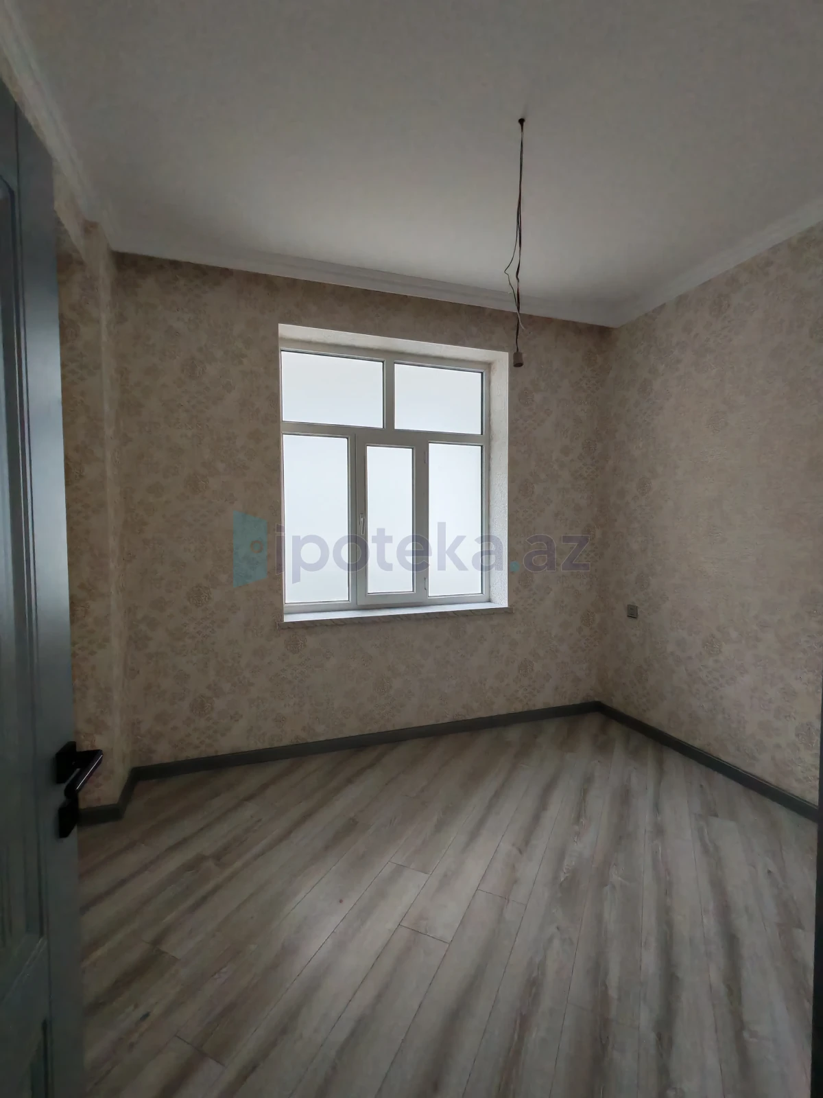 Satılır 3 otaqlı yeni tikili 76 m²