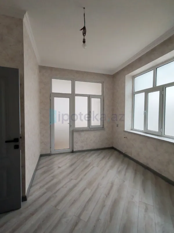 Satılır 3 otaqlı yeni tikili 76 m²