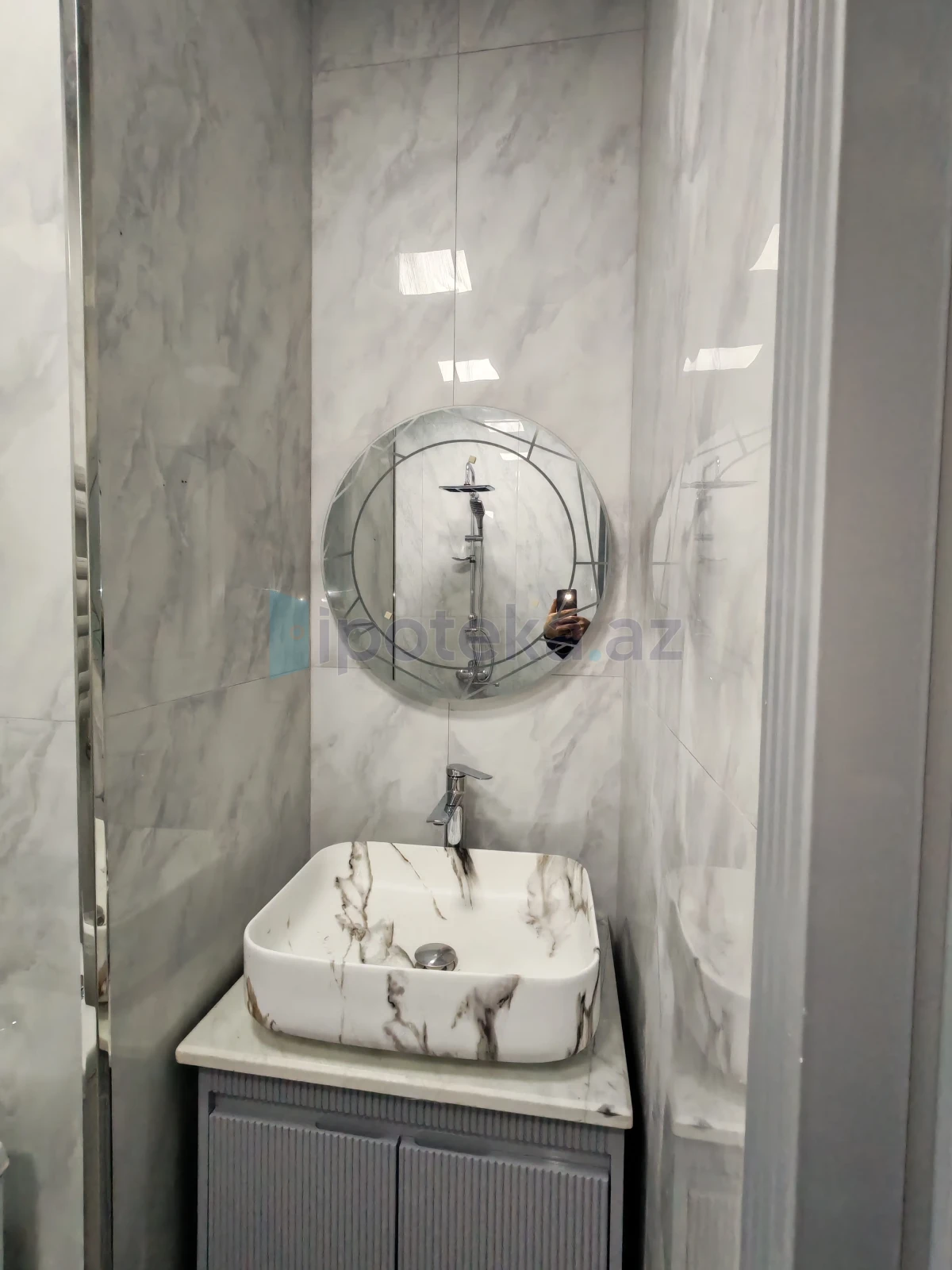 Satılır 3 otaqlı yeni tikili 76 m²