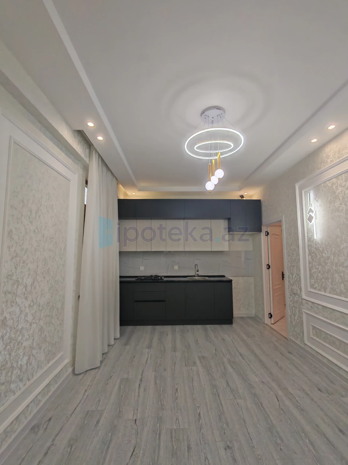 Satılır 3 otaqlı yeni tikili 65 m²