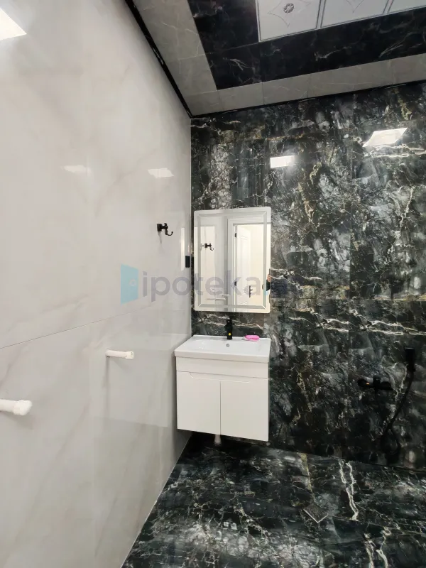 Satılır 2 otaqlı yeni tikili 68 m²