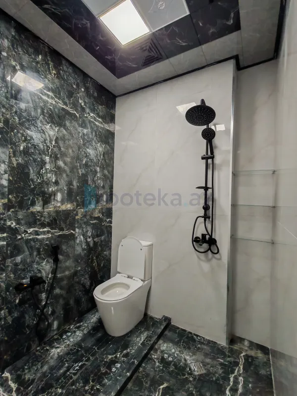 Satılır 2 otaqlı yeni tikili 68 m²